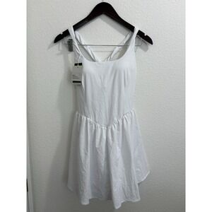 Halara Breezeful Corset‎ 2-in-1 Pocket Mini Quick Dry White Size M BNWT Sold Out